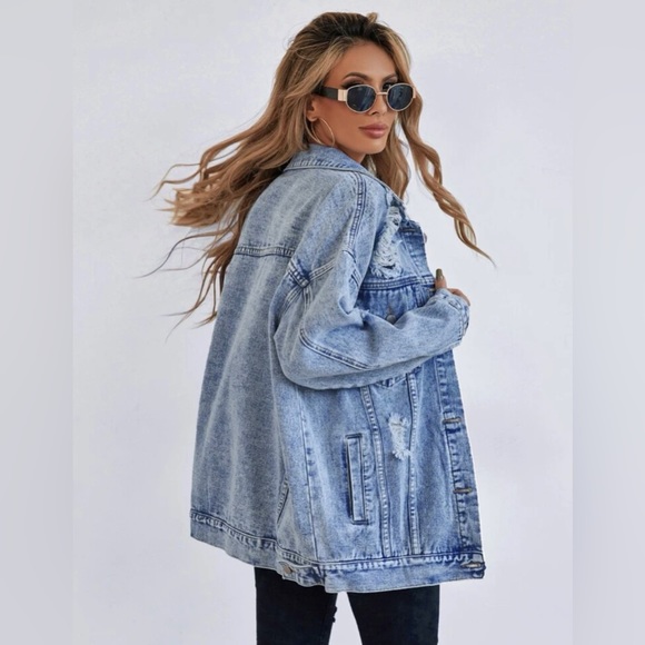 Oversized Denim Jacket - Picture 2 of 3